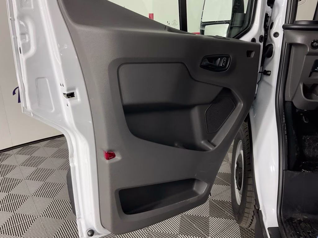 2026 Oxford White Ford Transit-250 Base RWD Van