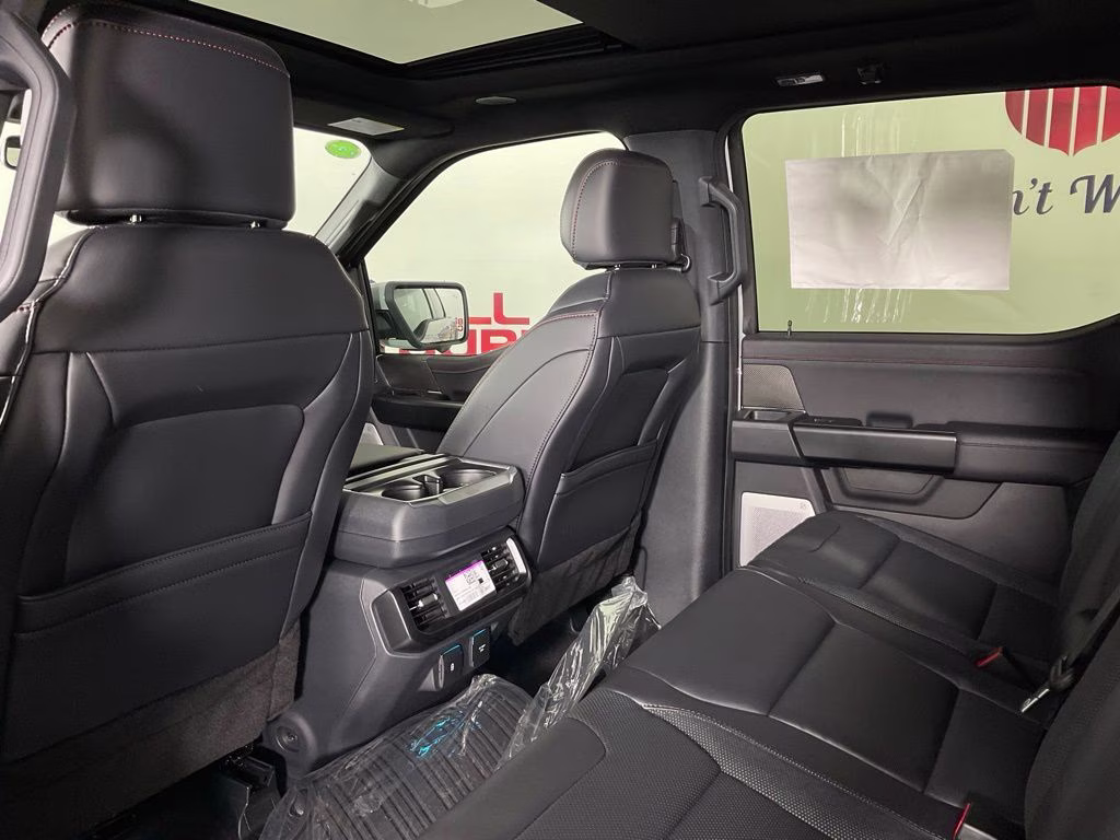 2026 Avalanche Ford F-150 Raptor 4X4 Truck