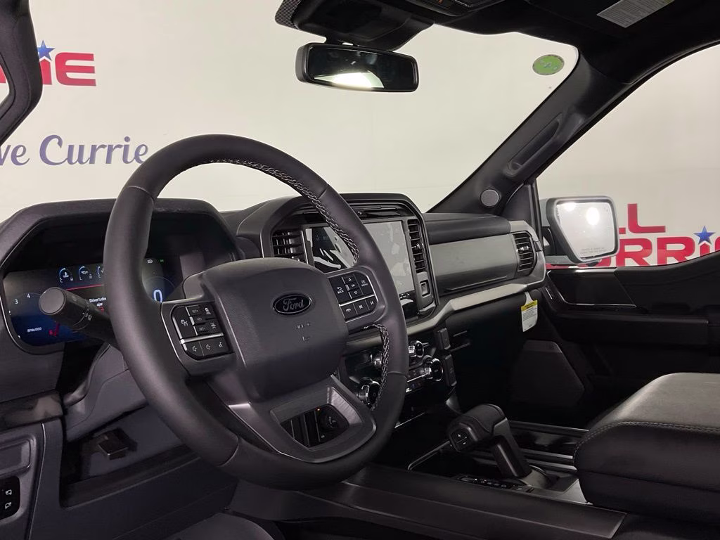 2026 Avalanche Ford F-150 Lariat 4X4 Truck