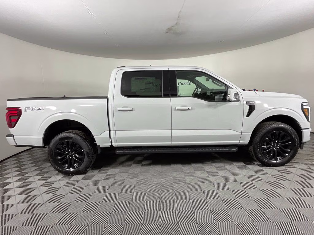 2026 Avalanche Ford F-150 Lariat 4X4 Truck