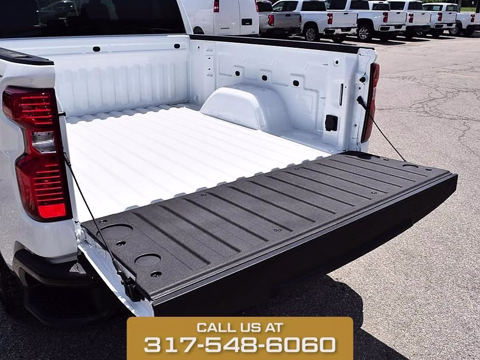 2026 Summit White Chevrolet Silverado 1500 Custom Trail Boss 4X4 Truck