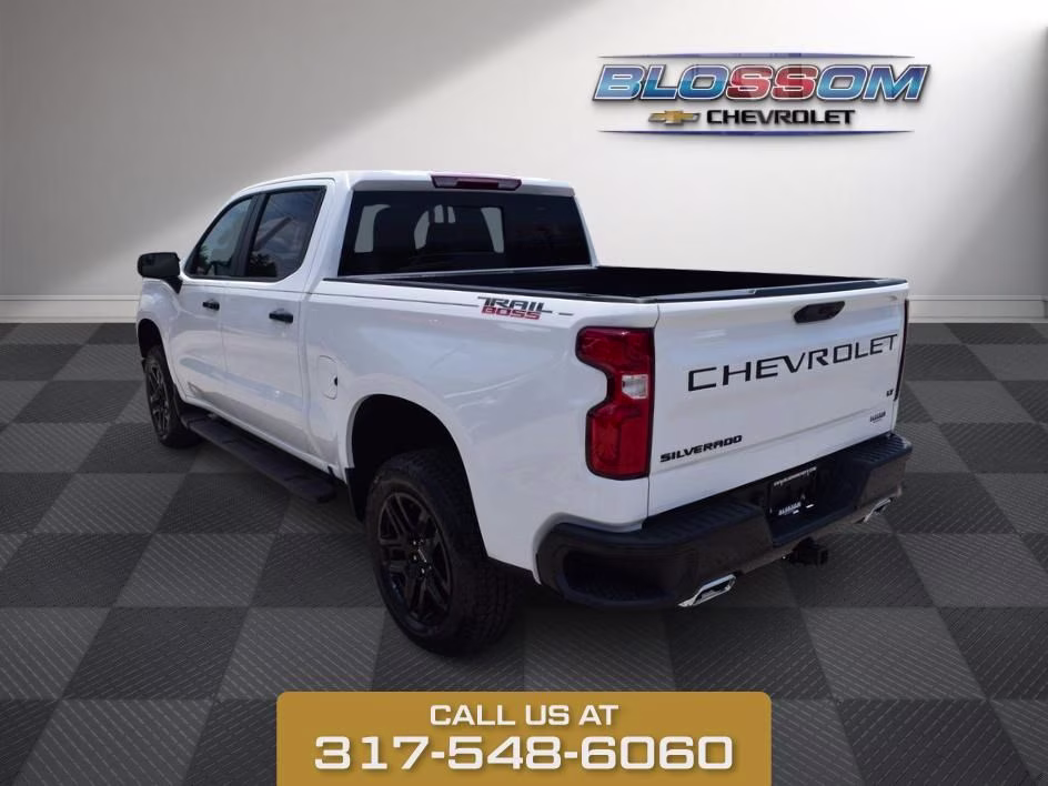 2026 Summit White Chevrolet Silverado 1500 LT Trail Boss 4X4 Truck