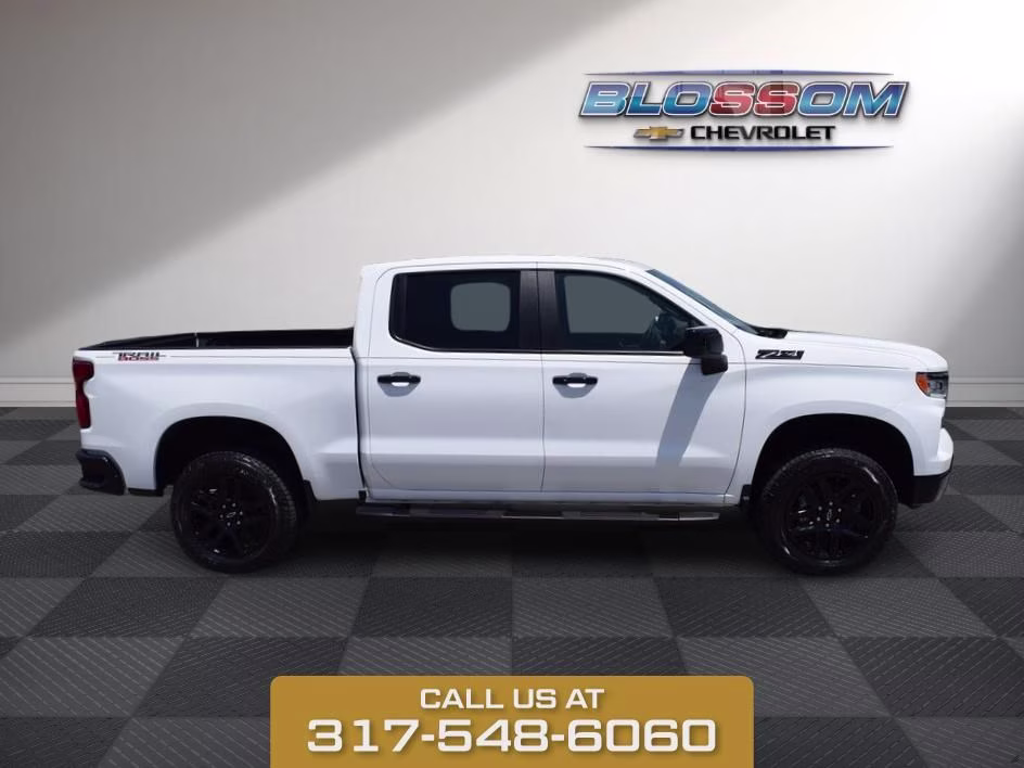 2026 Summit White Chevrolet Silverado 1500 LT Trail Boss 4X4 Truck