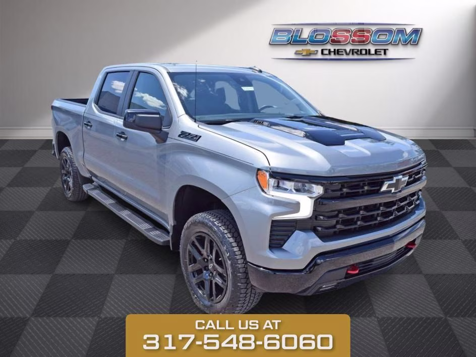 2026 Sterling Gray Metallic Chevrolet Silverado 1500 LT Trail Boss 4X4 Truck