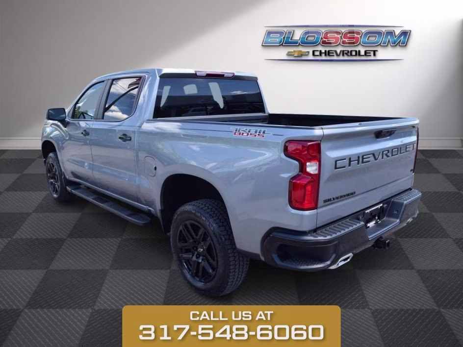2026 Sterling Gray Metallic Chevrolet Silverado 1500 LT Trail Boss 4X4 Truck