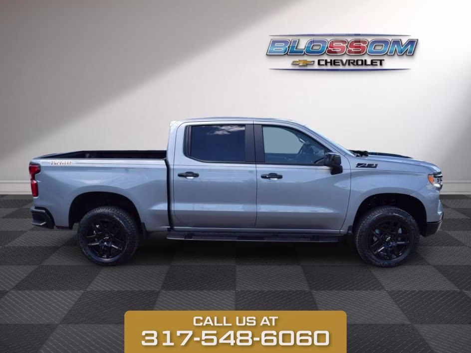 2026 Sterling Gray Metallic Chevrolet Silverado 1500 LT Trail Boss 4X4 Truck