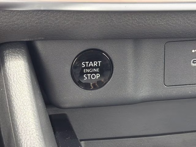 2026 Everest White Pearl Tricoat Nissan Rogue Dark Armor AWD SUV
