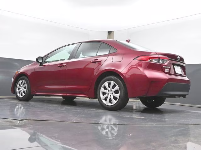 2025 Pearl Toyota Corolla LE FWD Sedan