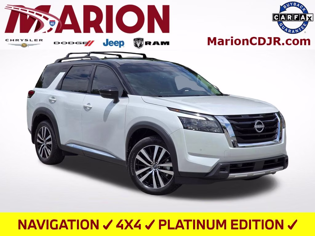 2025 Everest White Pearl Tricoat/Super Black Nissan Pathfinder Platinum 4X4 SUV