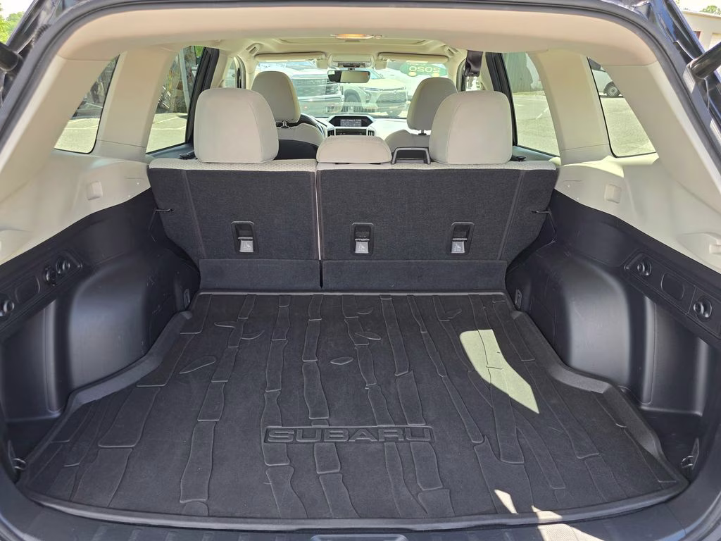 2020 Crystal Black Silica Subaru Forester Premium AWD SUV