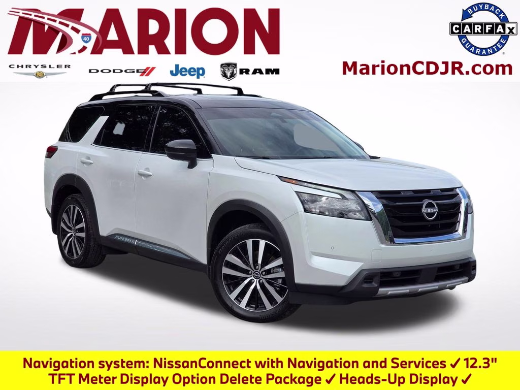 2025 Nissan Pathfinder Platinum 4WD's photo