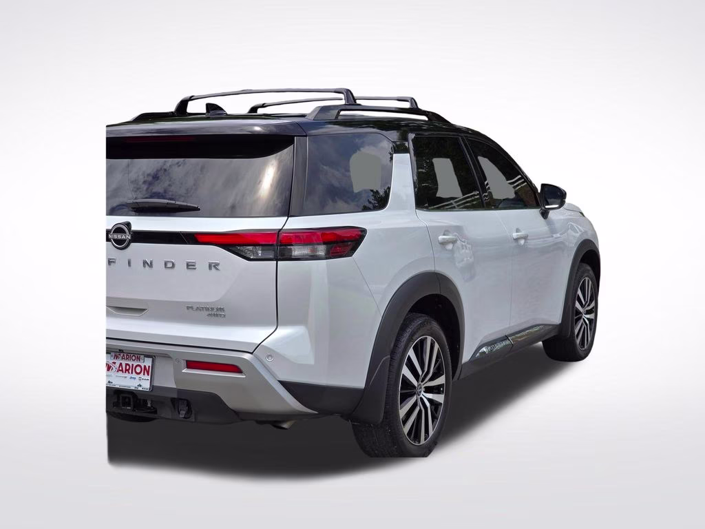 2025 Everest White Pearl Tricoat/Super Black Nissan Pathfinder Platinum 4X4 SUV