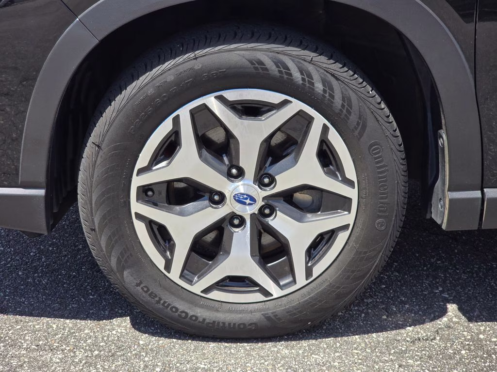2020 Crystal Black Silica Subaru Forester Premium AWD SUV