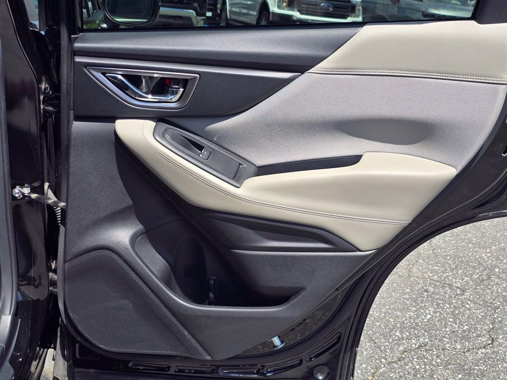 2020 Crystal Black Silica Subaru Forester Premium AWD SUV