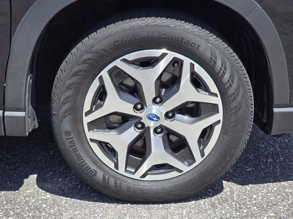2020 Crystal Black Silica Subaru Forester Premium AWD SUV
