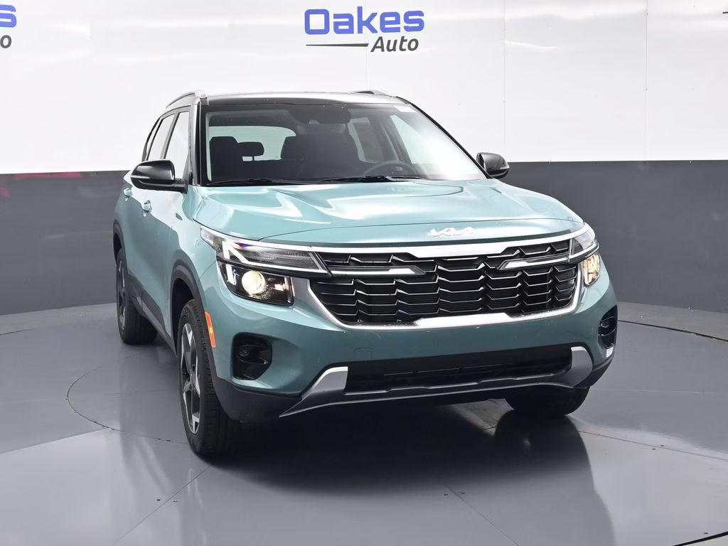 2026 Pluton Blue/Black Roof Kia Seltos S AWD SUV