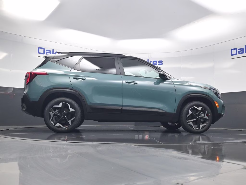 2026 Pluton Blue/Black Roof Kia Seltos S AWD SUV
