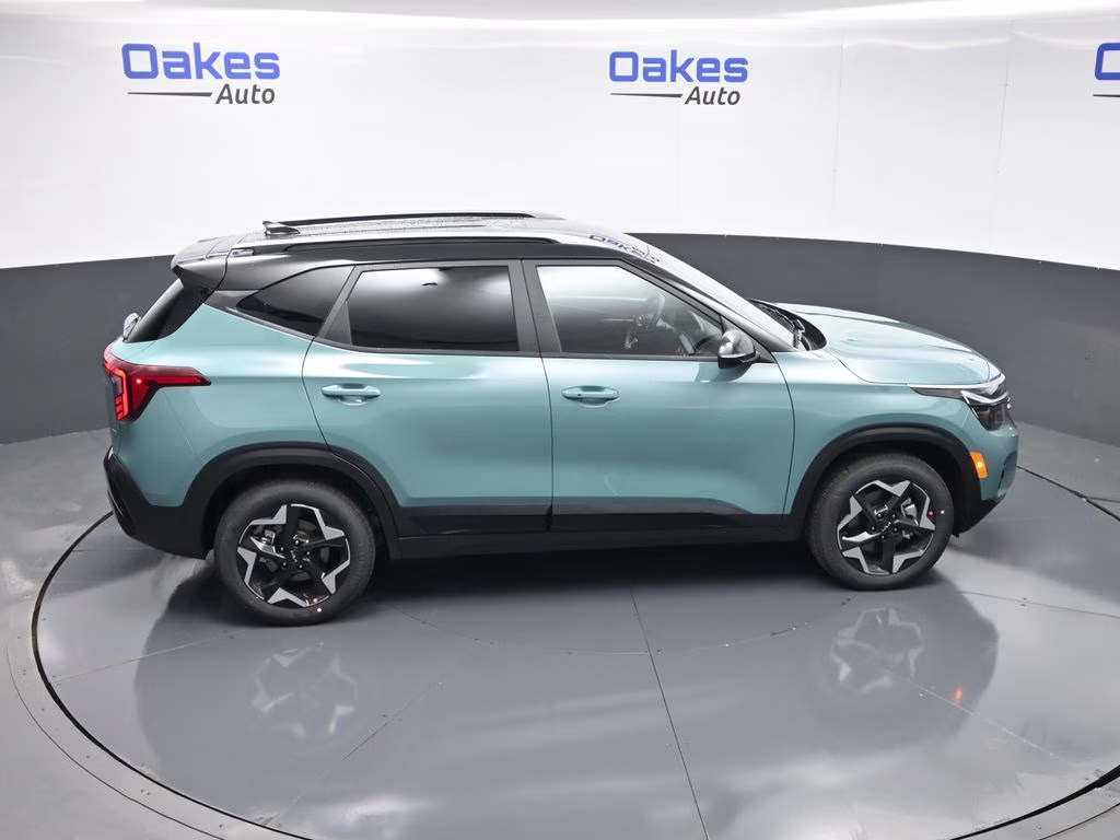 2026 Pluton Blue/Black Roof Kia Seltos S AWD SUV