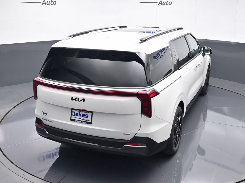 2026 Snow White Pearl Kia Carnival Hybrid SX FWD Van