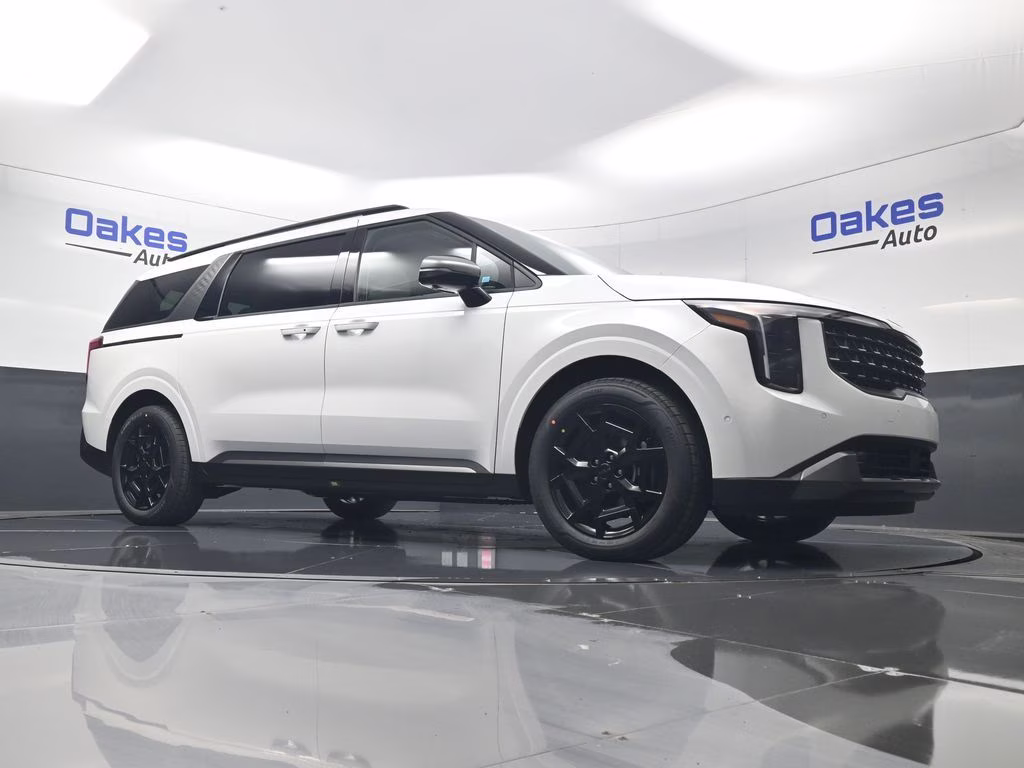 2026 Snow White Pearl Kia Carnival Hybrid SX FWD Van
