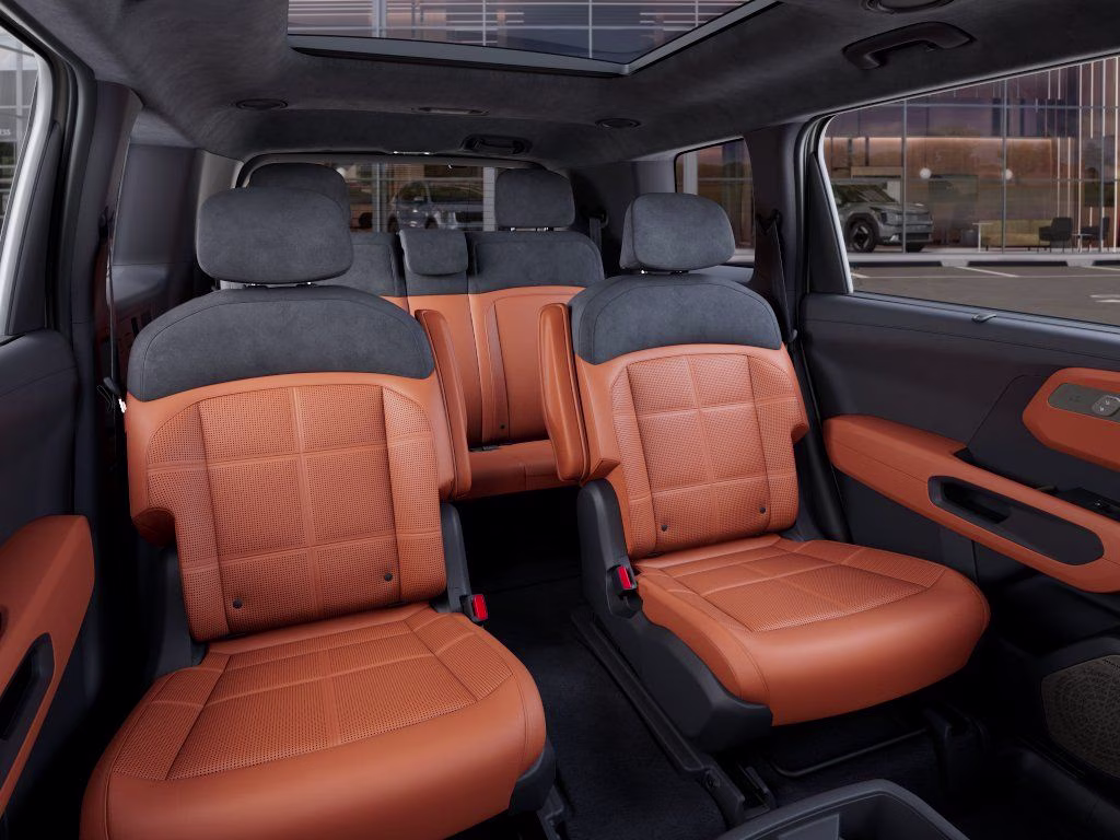 2027 Ivory Silver Kia Telluride SX-Prestige AWD SUV
