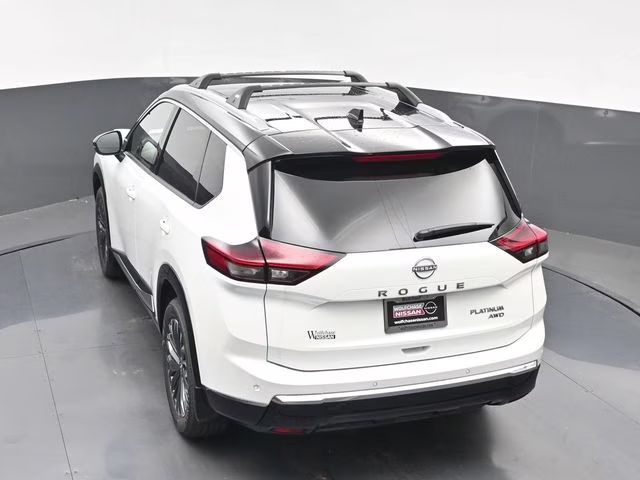 2026 Everest White Pearl/Super Black Nissan Rogue Platinum AWD SUV