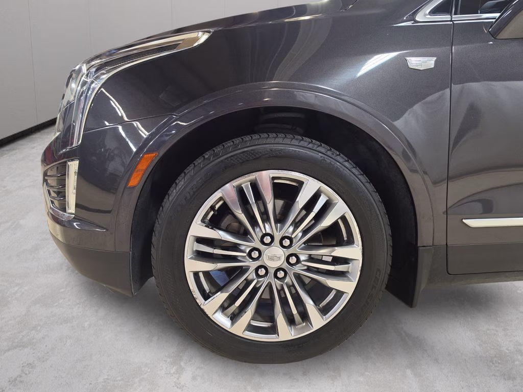 2017 Dark Granite Metallic Cadillac XT5 Premium Luxury AWD SUV