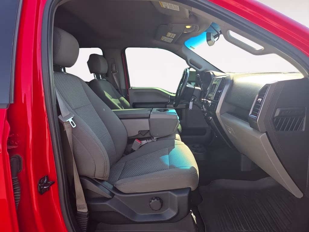 2018 Red Ford F-150 XL 4X4 Truck
