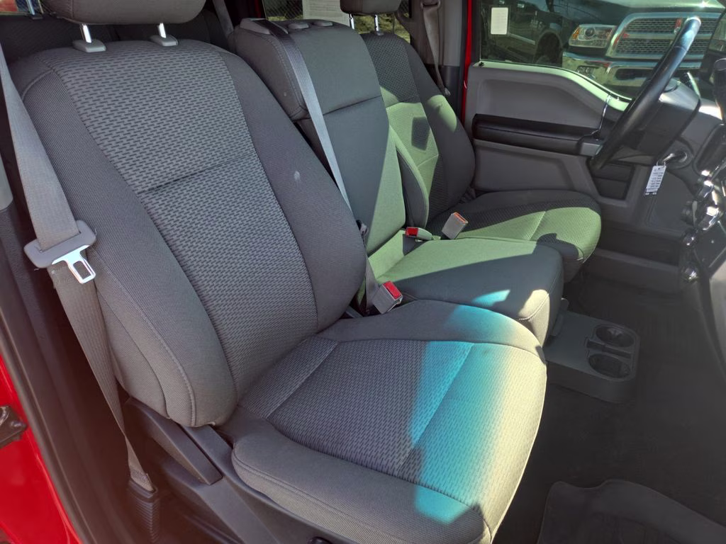2018 Red Ford F-150 XL 4X4 Truck
