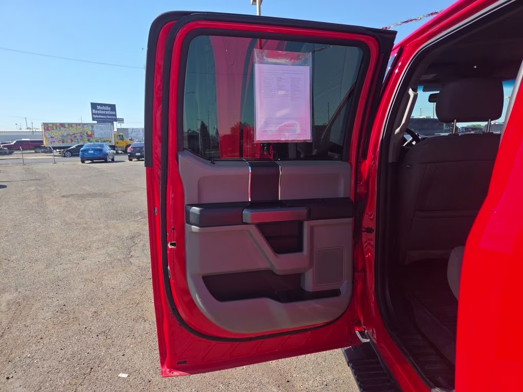 2018 Red Ford F-150 XL 4X4 Truck