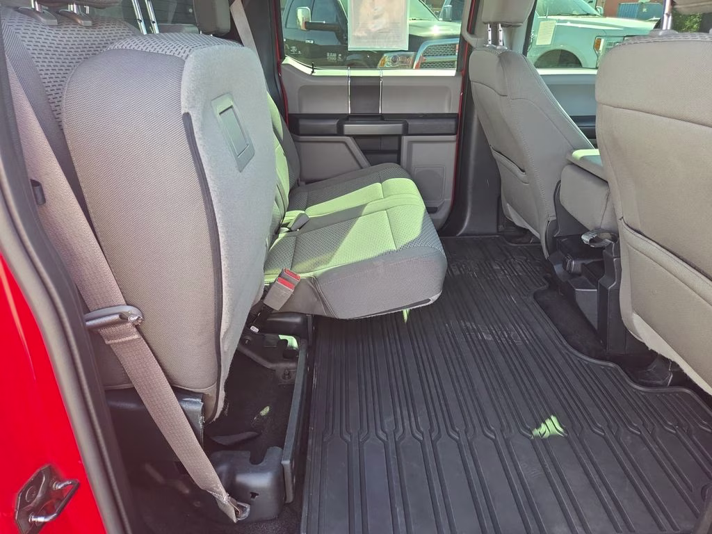 2018 Red Ford F-150 XL 4X4 Truck