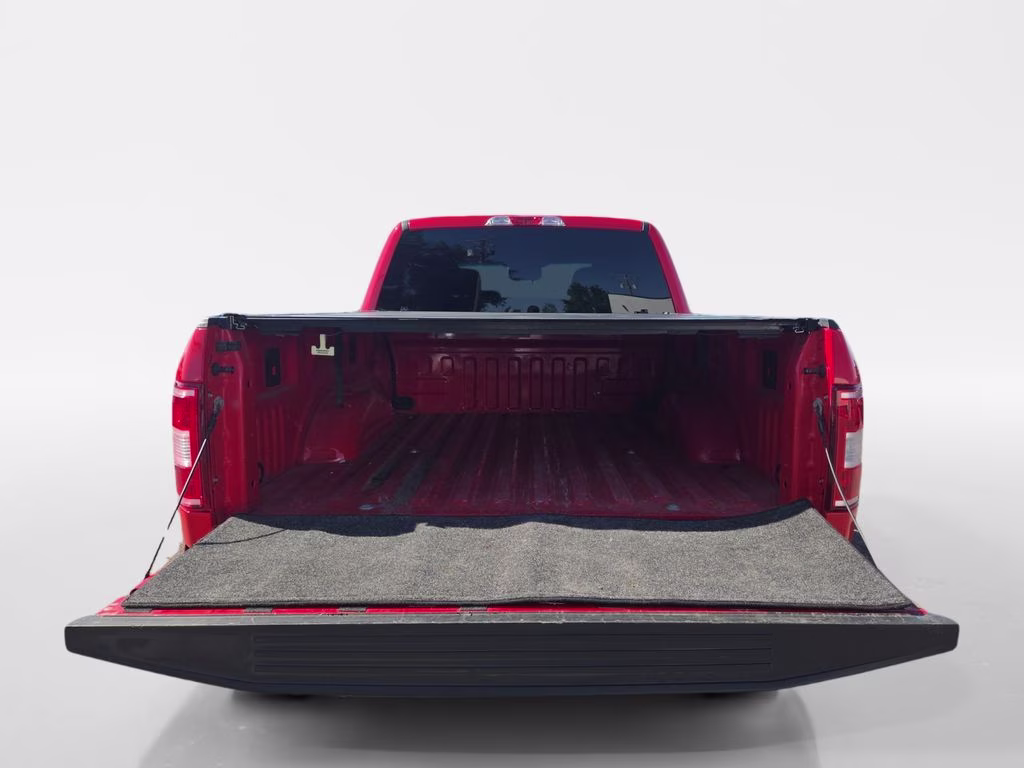 2018 Red Ford F-150 XL 4X4 Truck