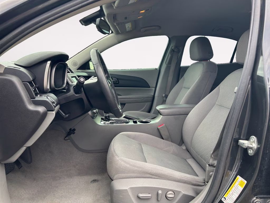 2015 Ashen Gray Metallic Chevrolet Malibu LS FWD Sedan