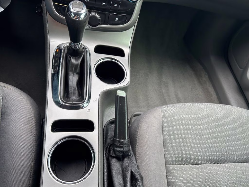 2015 Ashen Gray Metallic Chevrolet Malibu LS FWD Sedan