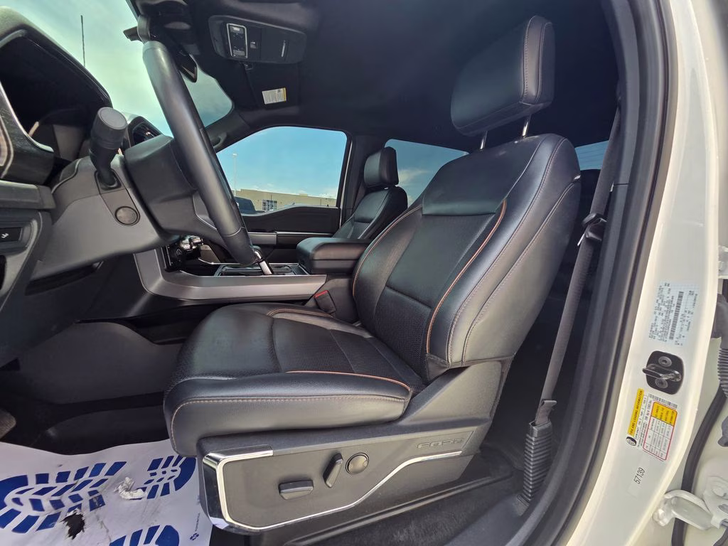 2024 White Metallic Ford F-150 Lariat 4X4 Truck