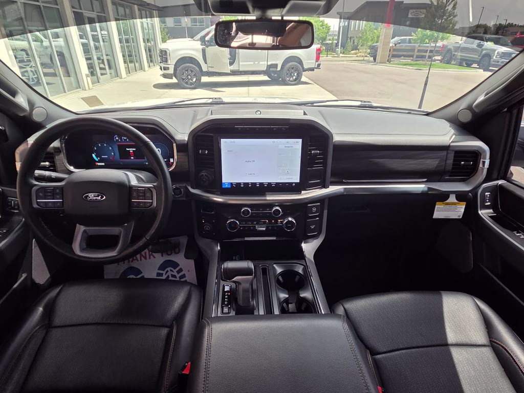 2024 White Metallic Ford F-150 Lariat 4X4 Truck