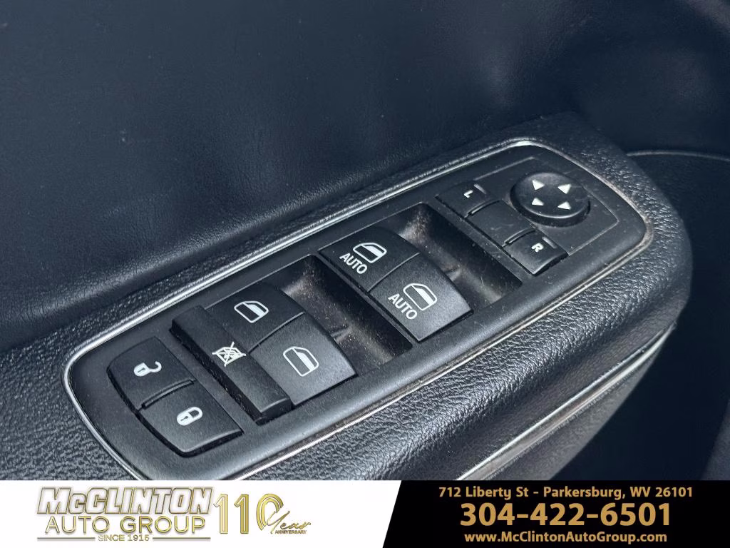 2013 Black Clearcoat Dodge Charger SRT8 Superbee RWD Sedan