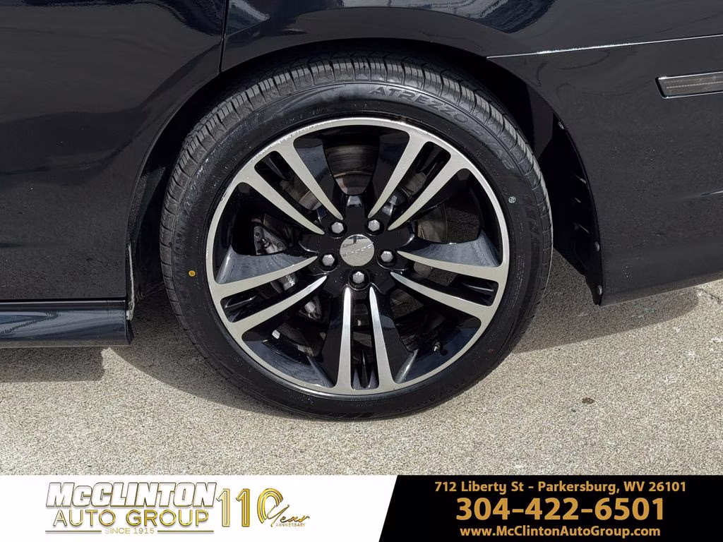 2013 Black Clearcoat Dodge Charger SRT8 Superbee RWD Sedan