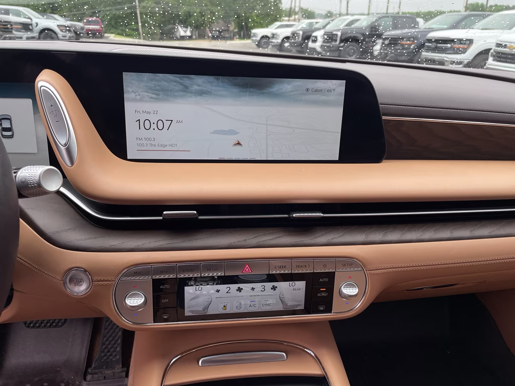 2023 Savile Silver Genesis G90 e-SC AWD Sedan
