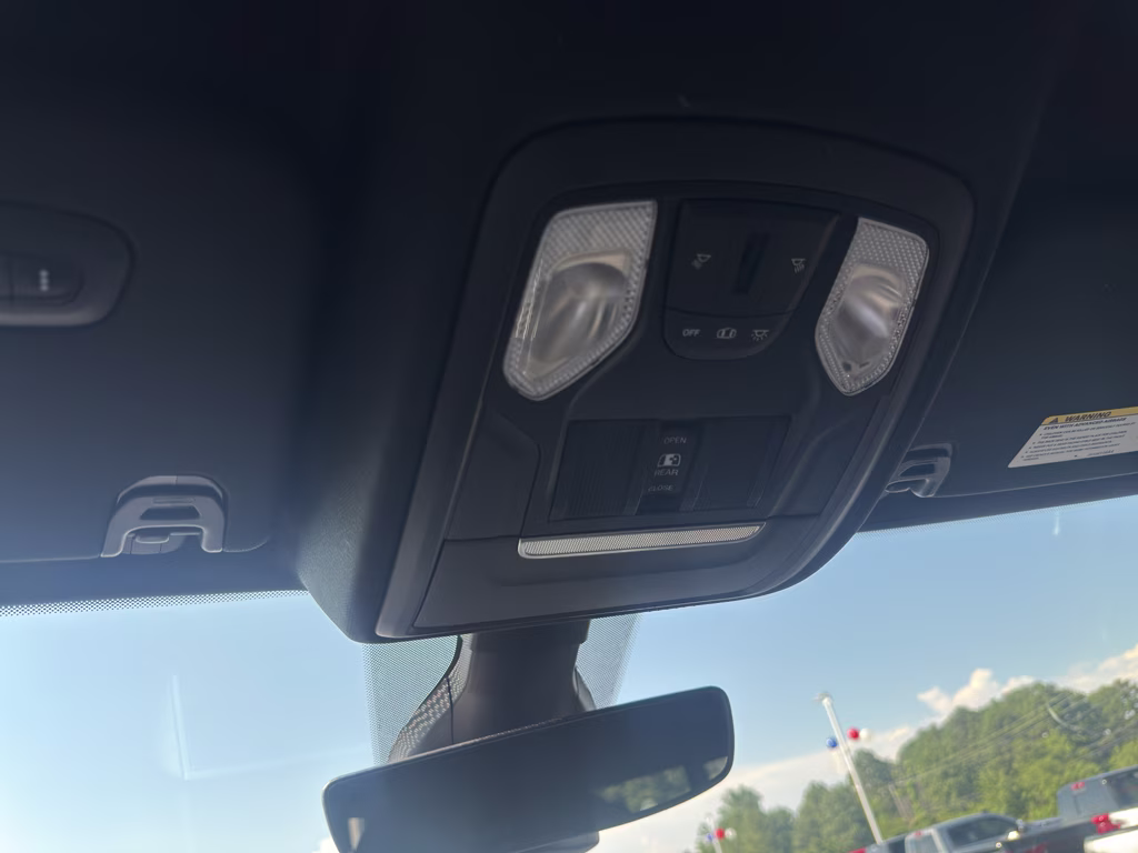 2019 Diamond Black Crystal Pearlcoat Ram 1500 Big Horn/Lone Star 4X4 Truck