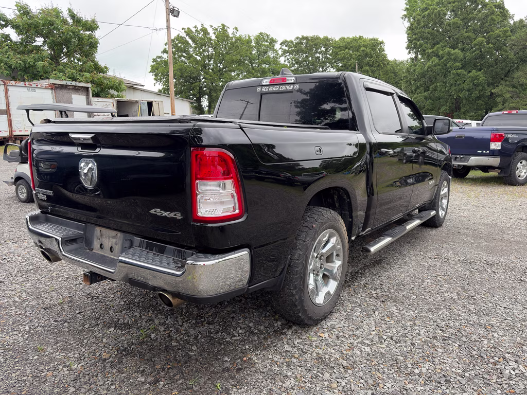 2019 Diamond Black Crystal Pearlcoat Ram 1500 Big Horn/Lone Star 4X4 Truck