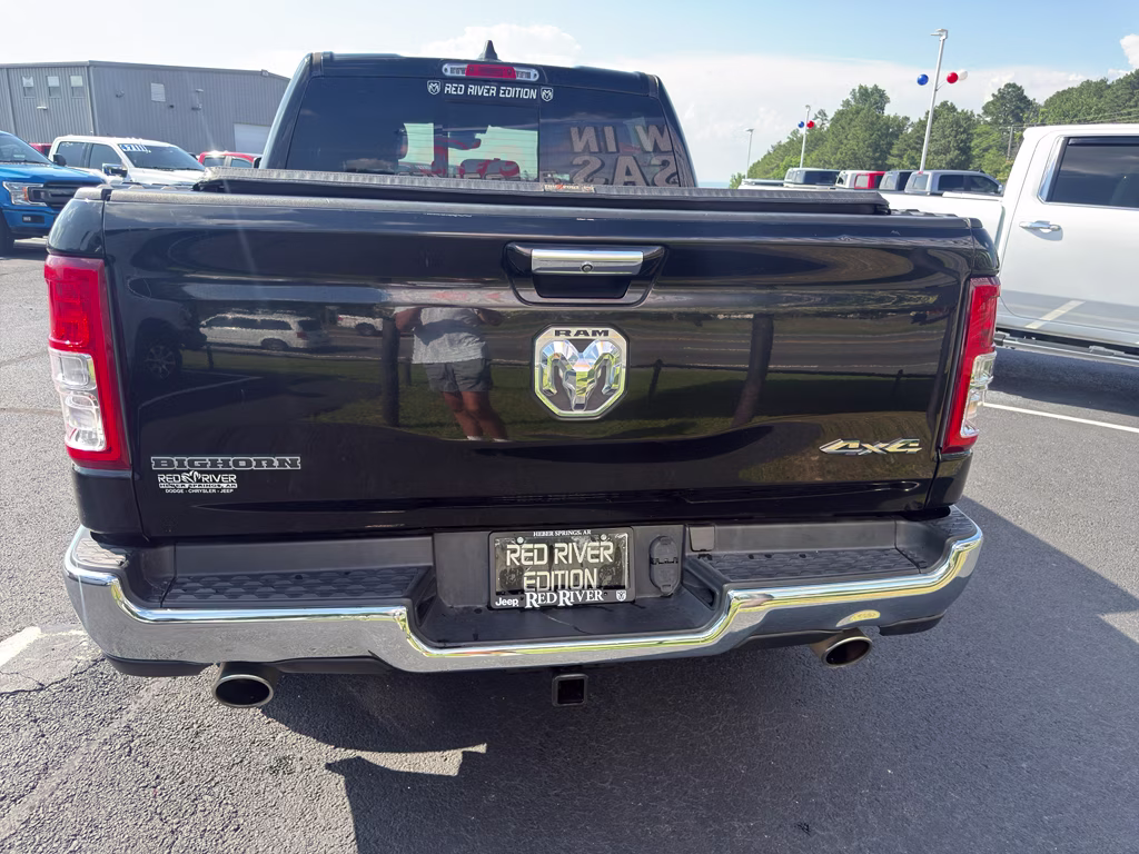 2019 Diamond Black Crystal Pearlcoat Ram 1500 Big Horn/Lone Star 4X4 Truck