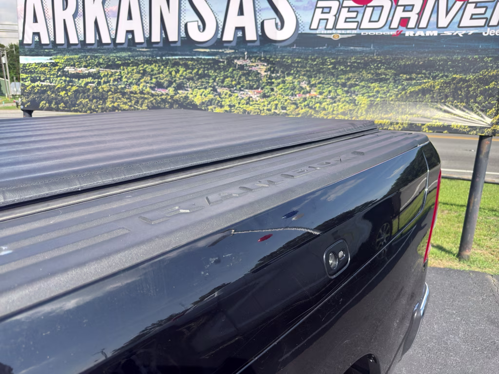 2019 Diamond Black Crystal Pearlcoat Ram 1500 Big Horn/Lone Star 4X4 Truck