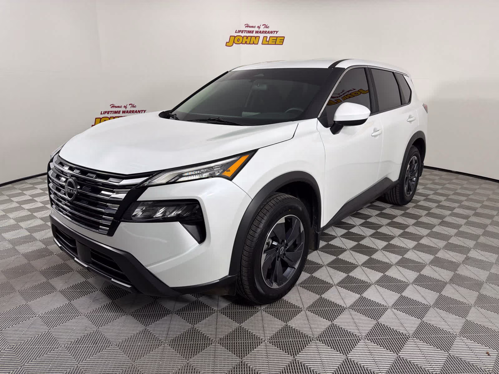 2025 Nissan Rogue SV FWD's photo