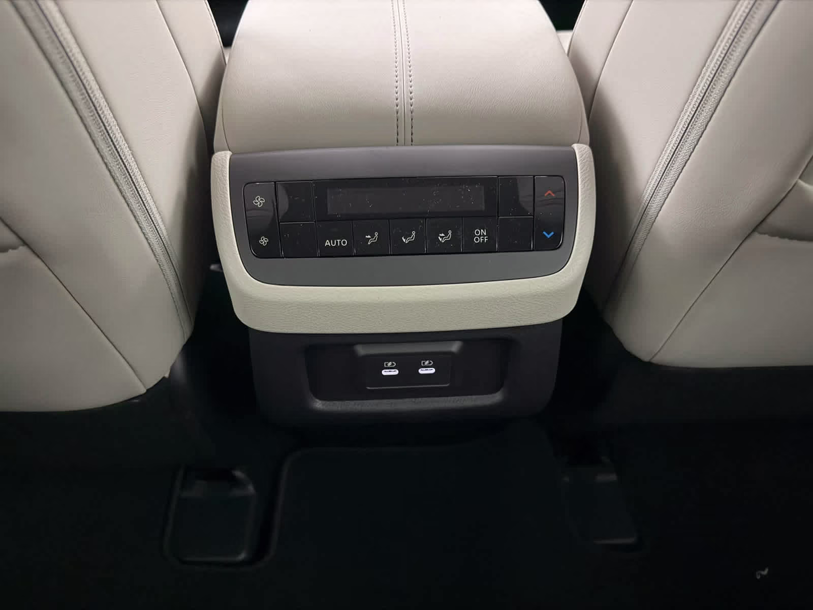 2026 Gun Metallic Nissan Pathfinder SL FWD SUV