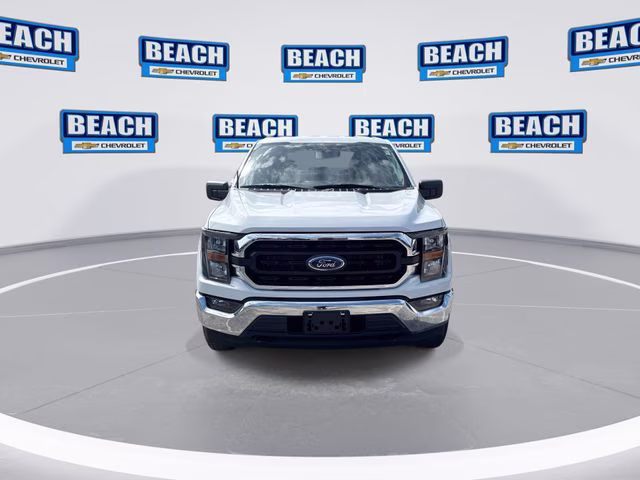 2023 Oxford White Ford F-150 XLT 4X4 Truck
