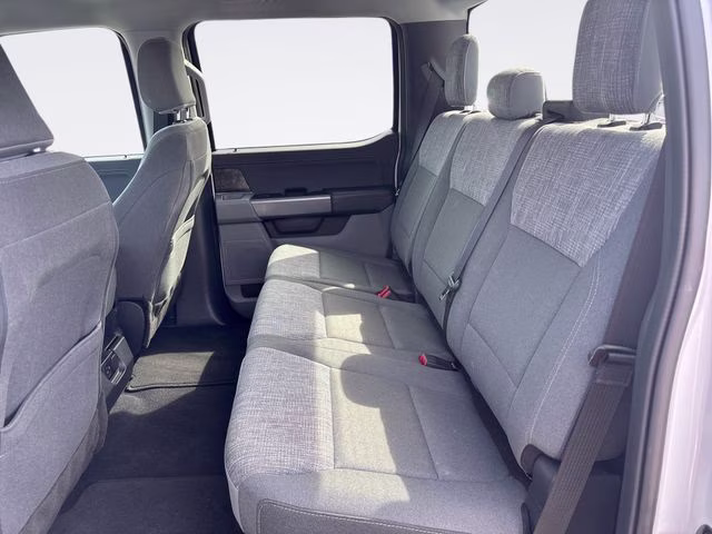 2023 Oxford White Ford F-150 XLT 4X4 Truck