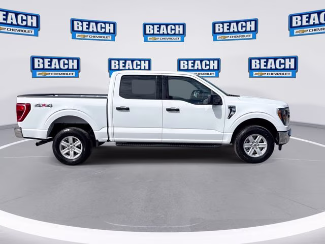 2023 Oxford White Ford F-150 XLT 4X4 Truck