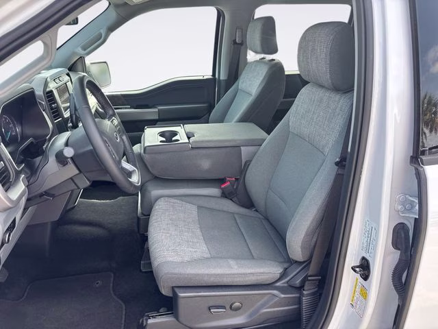 2023 Oxford White Ford F-150 XLT 4X4 Truck