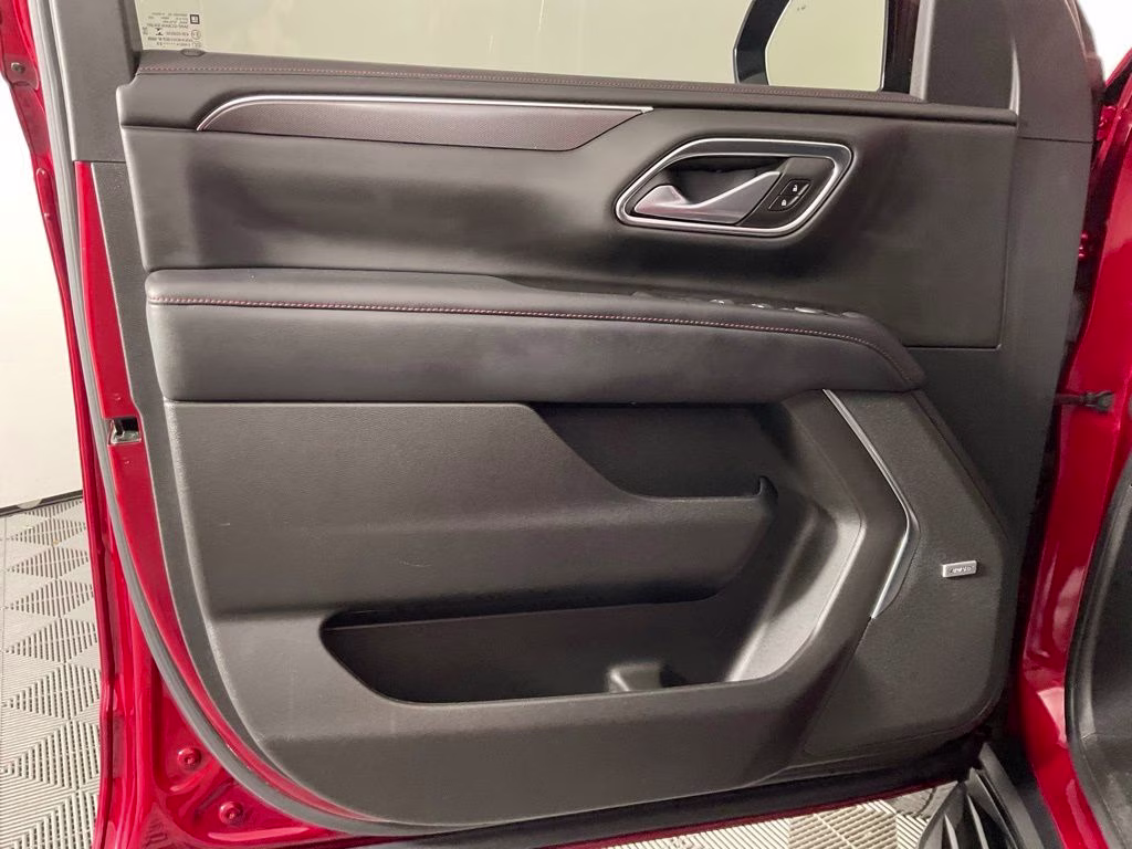 2022 Cherry Red Chevrolet Tahoe RST RWD SUV
